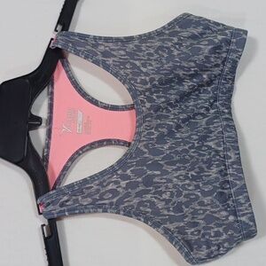 OLD NAVY WOMENS SPORTS BRAS SIZE XL ACTIVEWEAR